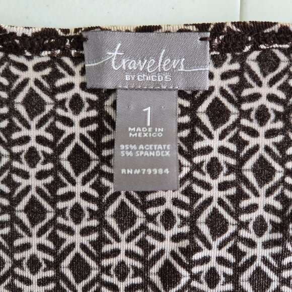 6325-13 Chico’s Travelers Cardigan sweater Brown & cream geometric Size 1 12 L - Picture 3 of 4